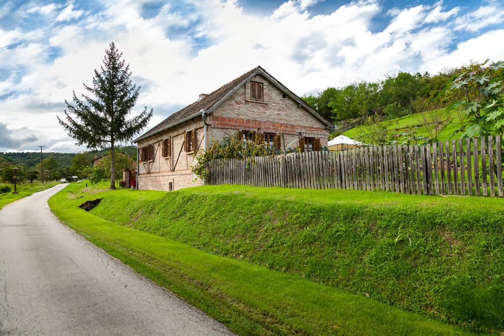 Country House "Stricev Grunt" Stara Kapela Pension Buitenkant foto